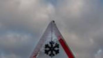 Wetterprognose: Winterlicher Wochenstart in Hessen mit Glätte und Nebel