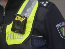 gehörlose zwölfjährige verletzt: bodycams bei schuss auf mädchen nicht eingeschaltet