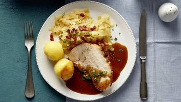 Schweinekrustenbraten mit allem Drum und Dran