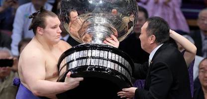 danilo yavhushyshyn: vor dem krieg in der ukraine geflüchtet, in japan sumo-champion