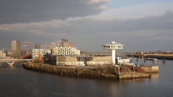 „normale abläufe außer kraft“ – experten fordern planungsstopp für neue oper