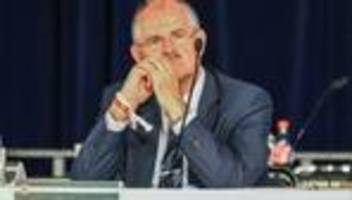 Amateur-Fußball: BFV-Präsident Schultz erklärt knappes Votum für die 88