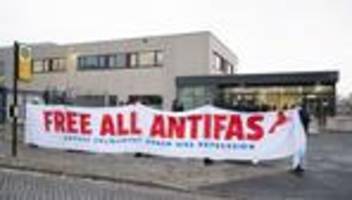 Extremismus: Prozessbeginn gegen mutmaßliche Linksextremisten in Dresden