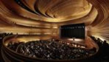 neue hamburger oper: wollen wir uns wirklich darüber aufregen?