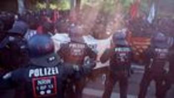 Oberlandesgericht Dresden: Prozess gegen sieben mutmaßliche Linksextremisten beginnt