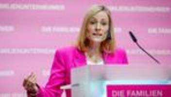 verband der familienunternehmer: cdu, spd und grüne kritisieren haltung von familienunternehmern zu afd