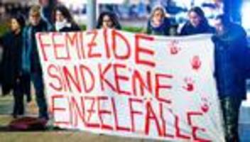femizide: 50.000 frauen und mädchen laut un von partner oder in familie getötet