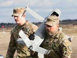 Regierung für Abschüsse: Drohne von der Krim stürzt in rumänischen Bauernhof