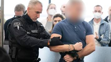 Angriffe auf Neonazis: Prozess gegen „Hammerbande“ beginnt