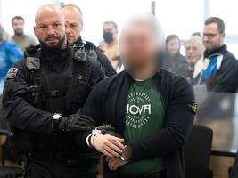 antifa-prozess: sprechchöre für den mutmaßlichen kopf der hammerbande