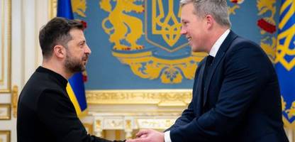 daniel driscoll und seine blitzkarriere: donald trump nennt ihn den »drohnentypen«