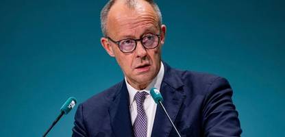 Rentenstreit: Kanzler Friedrich Merz und Ministerin Bärbel Bas beim Arbeitgebertag unter Druck