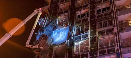 Luftangriffe auf Kiew: Einschläge in Wohnhäusern gemeldet