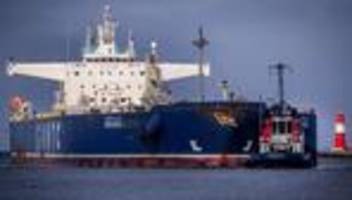 Häfen: Weniger Güter und Passagiere in MV-Häfen