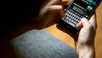 Kindesmissbrauch: Chatkontrolle: EU-Staaten für Freiwilligkeit statt Pflicht