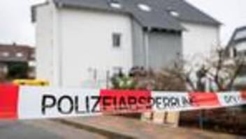 prozess beginnt: mordversuch in wohngebiet - angeklagter räumt angriff ein