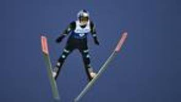 Wintersport: Deutsche Springer ohne Podestchance - Lanisek siegt