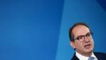 aufnahmeprogramme: deutschland wird laut dobrindt weitere afghanen aufnehmen