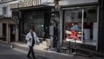 Pestizide: Vergiftet durch ein Pestizid – wie gefährlich ist Phosphin?