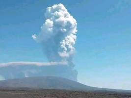 vulkanausbruch: entsteht hier ein neuer ozean?