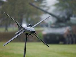 haben testungen begonnen: bundeswehr will mehrere einheiten für kamikaze-drohnen aufstellen