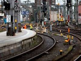 Was rollen kann, wird rollen: Bahn stoppt etliche Baustellen vor Weihnachten