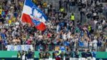 fußball-regionalliga nord: phönix lübeck lässt zuschauer erst nach dem spiel zahlen