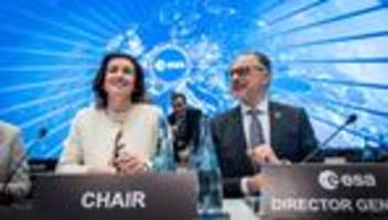 gerst oder maurer?: esa-chef: ticket richtung mond für deutschen astronauten