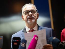 Artemis-II-Mondmission: Esa-Chef: Deutscher Astronaut soll zum Mond fliegen