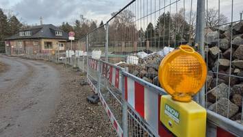 Firma gefeuert, Arbeiten eingestellt: Diese Baustelle wird zur Posse