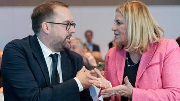 „Gehen durch Schmerz“ – Ronzheimer und Koelbel mit Preis geehrt