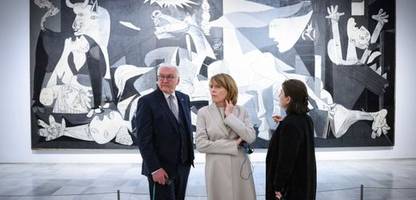 bundespräsident frank-walter steinmeier bekennt sich zu deutscher schuld beim angriff auf guernica