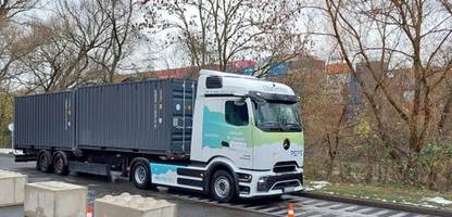 hamburg: straßenkraftwerk im hafen eröffnet - so erzeugen lkw strom
