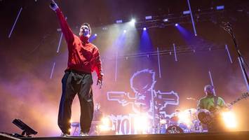 Goldkehlchen und Revolverheld – die Wette ums Volksparkstadion