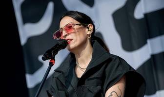 mine und orchester in hamburg: wenn ein konzert am seidenen faden hängt