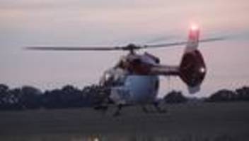 Unfälle: 50-Jähriger nach Pkw-Überschlag auf A10 im Krankenhaus