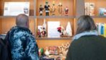 Vorweihnachtszeit: Vom Flop zum Fundstück: Advents-Tauschbörsen starten