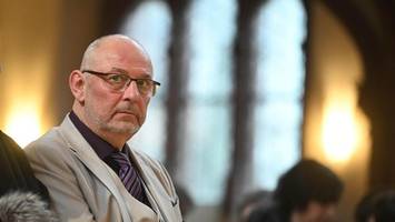 „wenn’s ganz dick kommt, kann man in berlin hilfe finden“