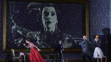 Eine Leiche in feinsten Kreisen: „Fedora“