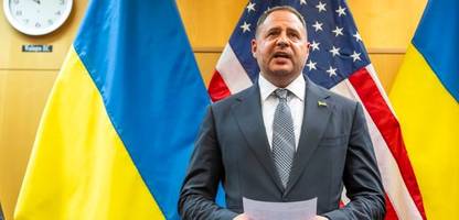 Ukraine: Antikorruptionsbehörde durchsucht Wohnung von Selenskyjs Stabschef Andrij Jermak