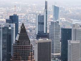 verbraucherschutz: commerzbank muss kunden für negativzinsen entschädigen