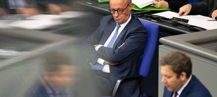 Bundestag beschließt Haushalt 2026 mit hohen Schulden