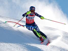 mikaela shiffrin: die skirennläuferin, die siege sammelt wie andere gartenzwerge