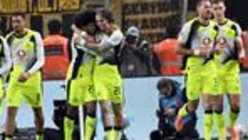 Fußball-Bundesliga: Anselmino und Adeyemi treffen: BVB überholt Leverkusen