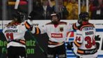 Im April in Bayern: Parallele Eishockey-Länderspiele von Männern und Frauen