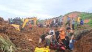 Katastrophe: Mindestens 225 Tote nach Überschwemmungen in Indonesien