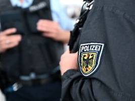 abwehr bislang kompetenzwirrwarr: spd und grüne sehen dobrindt bei drohnen in der pflicht