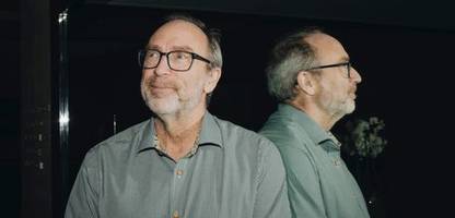 Jimmy Wales: Wikipedia-Mitgründer steht KI positiv gegenüber, aber manche Anbieter bedienen sich seiner Ansicht nach unfair am freien Wissen