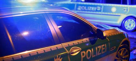 Schwerer Unfall in Memmingen heute Nacht: Vier Verletzte und Vollsperrung