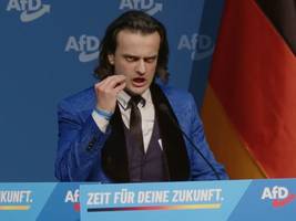 generation deutschland: der hitler-sound missfällt nicht jedem